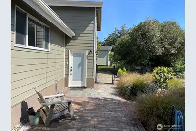 142 N Port Loop NW, Ocean Shores, WA 98569 - Photo 22