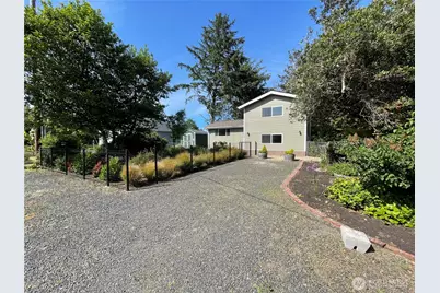 142 N Port Loop NW, Ocean Shores, WA 98569 - Photo 30