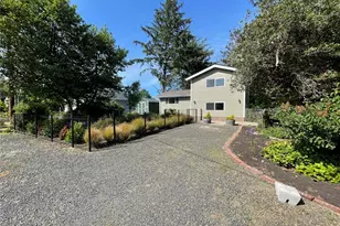 142 N Port Loop NW, Ocean Shores, WA 98569 - Photo 30