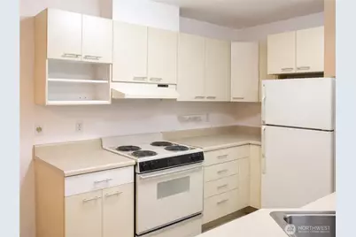 1684 152nd Avenue NE #W211, Bellevue, WA 98007 - Photo 14