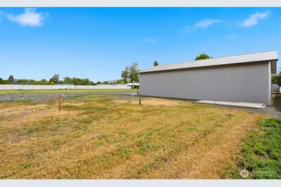 4101 Ahtanum, Yakima, WA 98903 - Photo 36