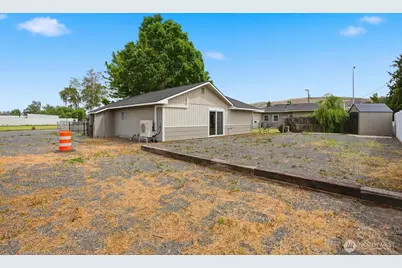 4101 Ahtanum, Yakima, WA 98903 - Photo 32