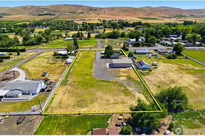 4101 Ahtanum, Yakima, WA 98903 - Photo 38