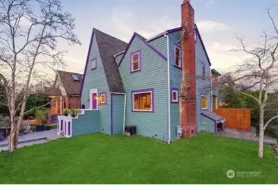 1600 27th Avenue, Seattle, WA 98122 - Photo 2