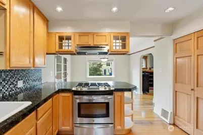 1600 27th Avenue, Seattle, WA 98122 - Photo 14