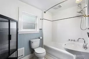 1600 27th Ave, Seattle, WA 98122 - Photo 30