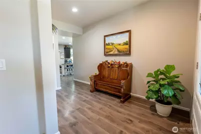 963 Bondgard Avenue E, Enumclaw, WA 98022 - Photo 22