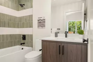 2836 NW 73rd St, Seattle, WA 98117 - Photo 28