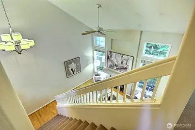 575 Elma Avenue NE, Renton, WA 98059 - Photo 16