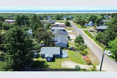 171 Jib Street NW, Ocean Shores, WA 98569 - Photo 28
