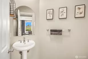 1100 N 31st St, Renton, WA 98056 - Photo 14