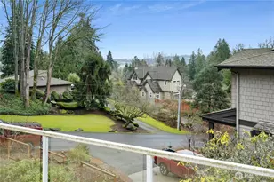 6420 NE 129th Pl, Kirkland, WA 98034 - Photo 8