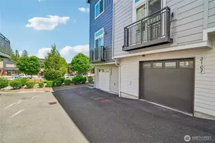 2107 NW Moraine Pl, Issaquah, WA 98027 - Photo 24