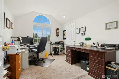 23435 NE 28th Place, Sammamish, WA 98074 - Photo 16