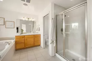 9021 Sand Point Way NE, Seattle, WA 98115 - Photo 16