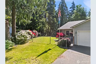 31 E Squaxin Place, Shelton, WA 98584 - Photo 22