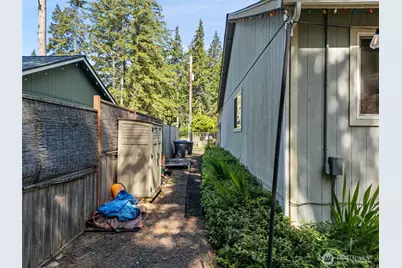 31 E Squaxin Place, Shelton, WA 98584 - Photo 26