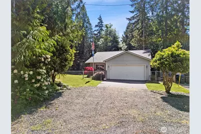 31 E Squaxin Place, Shelton, WA 98584 - Photo 1