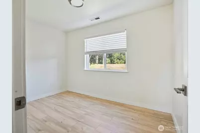 1675 SW 8th Avenue, Oak Harbor, WA 98277 - Photo 20