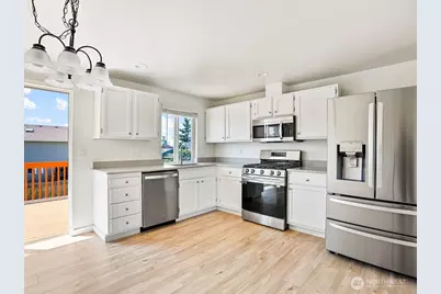 1675 SW 8th Avenue, Oak Harbor, WA 98277 - Photo 8