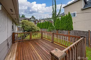 13804 Redmond Wy, Redmond, WA 98052 - Photo 18