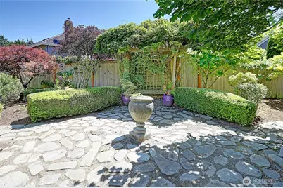 12405 55th Place W, Mukilteo, WA 98275 - Photo 32