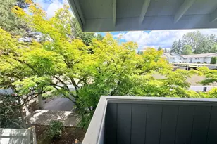 725 141st Pl NE, Bellevue, WA 98007 - Photo 18