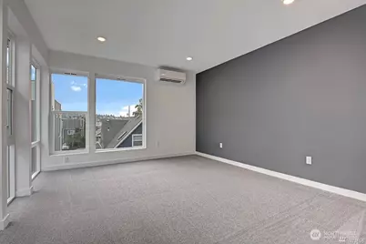 933 NW 52nd Street #A, Seattle, WA 98107 - Photo 10