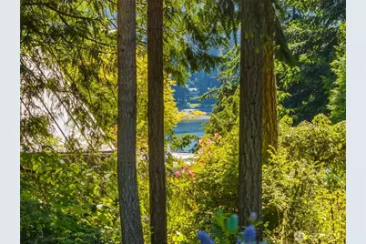 4560 Island Avenue, Bainbridge Island, WA 98110 - Photo 32