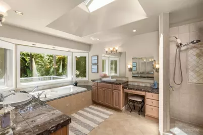4560 Island Avenue, Bainbridge Island, WA 98110 - Photo 22