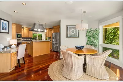 4560 Island Avenue, Bainbridge Island, WA 98110 - Photo 10