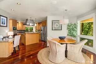 4560 Island Ave, Bainbridge Island, WA 98110 - Photo 10