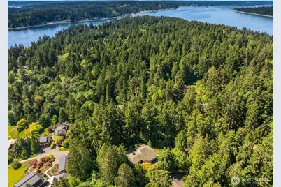 4560 Island Avenue, Bainbridge Island, WA 98110 - Photo 38