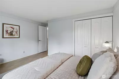 13412 SE 59th Street, Bellevue, WA 98006 - Photo 18