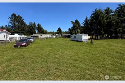 25007 Ash Place, Ocean Park, WA 98640 - Photo 32