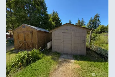 25007 Ash Place, Ocean Park, WA 98640 - Photo 26