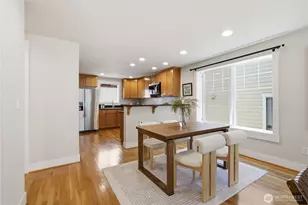 1017 NE 123rd St, Seattle, WA 98125 - Photo 12