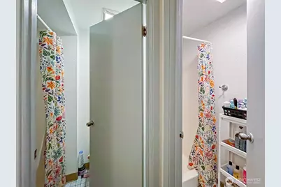 5201 19th Avenue NE, Seattle, WA 98105 - Photo 34
