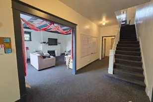 5201 19th Ave NE, Seattle, WA 98105 - Photo 6