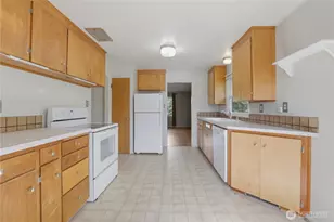 2210 N Mason Ave, Tacoma, WA 98406 - Photo 18