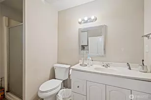 2521 Talbot Crest Dr S, Renton, WA 98055 - Photo 24
