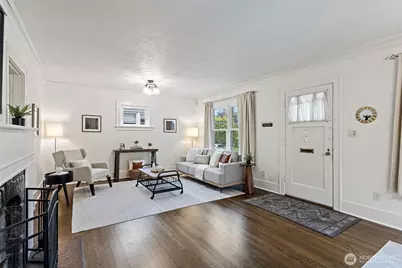 3917 Midvale Avenue N #A, Seattle, WA 98103 - Photo 6