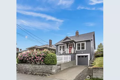 3917 Midvale Avenue N #A, Seattle, WA 98103 - Photo 2