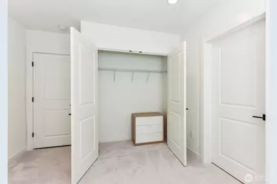 15558 NE 15th Place #301, Bellevue, WA 98007 - Photo 16
