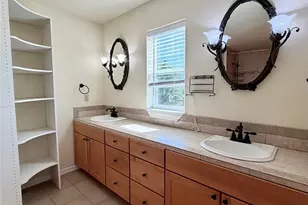 2675 Wilson St, Port Townsend, WA 98368 - Photo 16