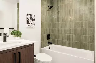 2836 NW 73rd St, Seattle, WA 98117 - Photo 4