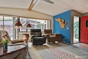 5214 Lakeside Dr, Langley, WA 98260 - Photo 12