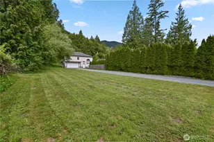 373 Rainbow Dr, Sedro Woolley, WA 98284 - Photo 8