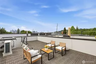 69 E Lynn St, Seattle, WA 98102 - Photo 18