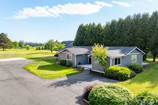 323 W King Tut Rd, Bellingham, WA 98226 - Photo 26
